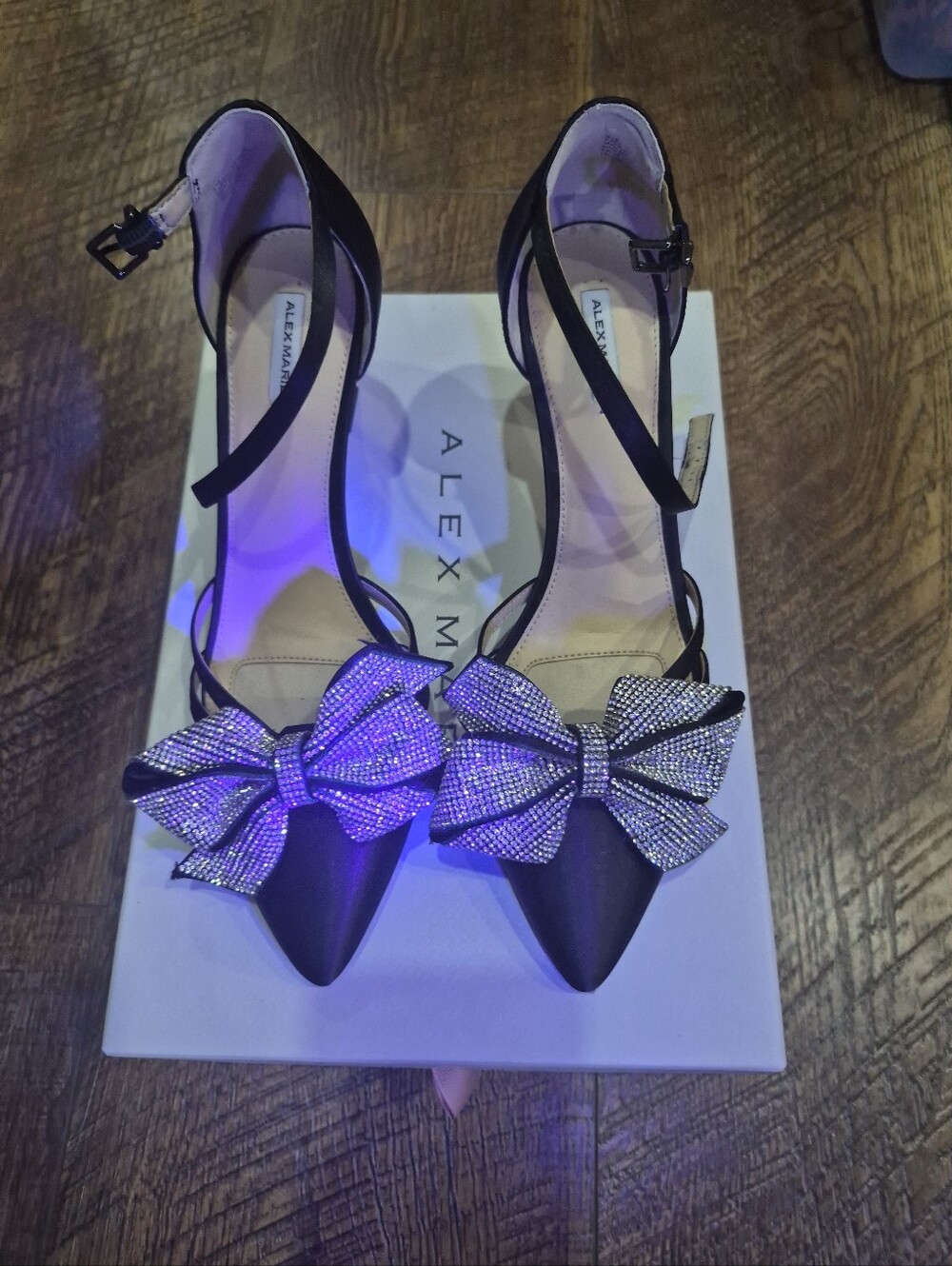 Alex Marie Flared High Heels Sparkle Bows Pageant Homecoming Dressy Size 8